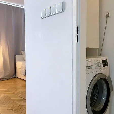 Halby Apartment Chlodna 15 Warschau Exterior foto